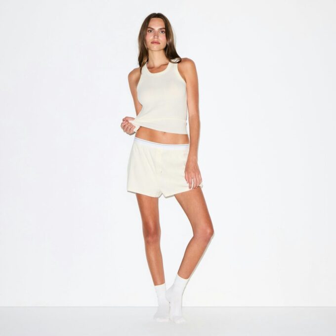 Baumwollrippen-Schaufeltank und Shorts-Set Baumwollrippen-Schaufeltank und Shorts-Set