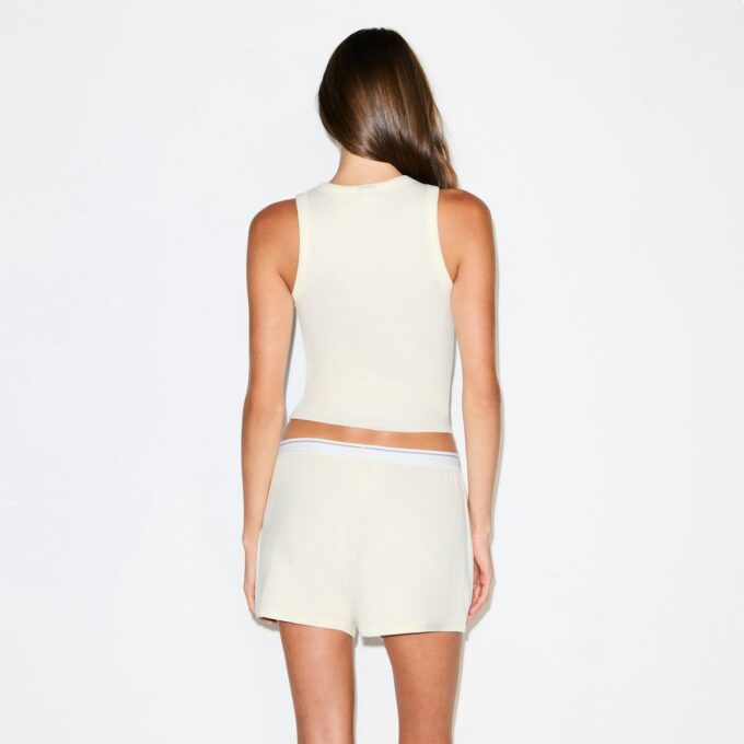 Baumwollrippen-Schaufeltank und Shorts-Set Baumwollrippen-Schaufeltank und Shorts-Set