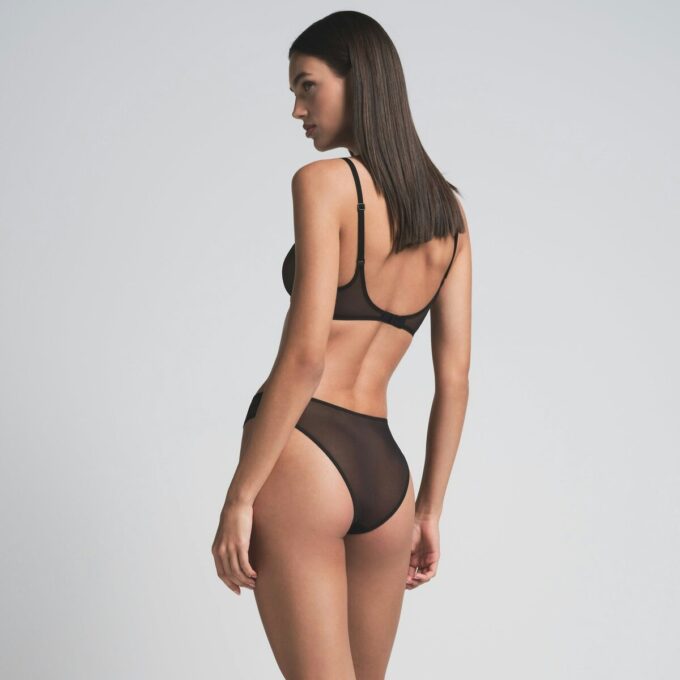 BIKINI AUS ULTRAFEINEM MESH