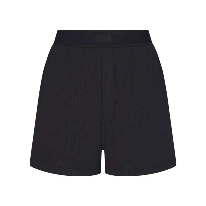 Boxershorts aus Baumwollrippen mit lockerer Passform Boxershorts aus Baumwollrippen mit lockerer Passform