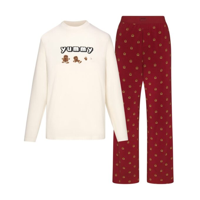 Flohmarktset mit Kaktusmotiv und Skims Boyfriend-Langarmshirt