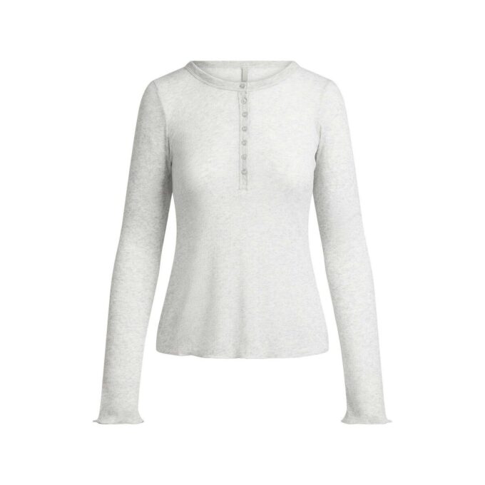 Henley-Shirt mit transparentem Rippstrick und langen Ärmeln Henley-Shirt mit transparentem Rippstrick und langen Ärmeln