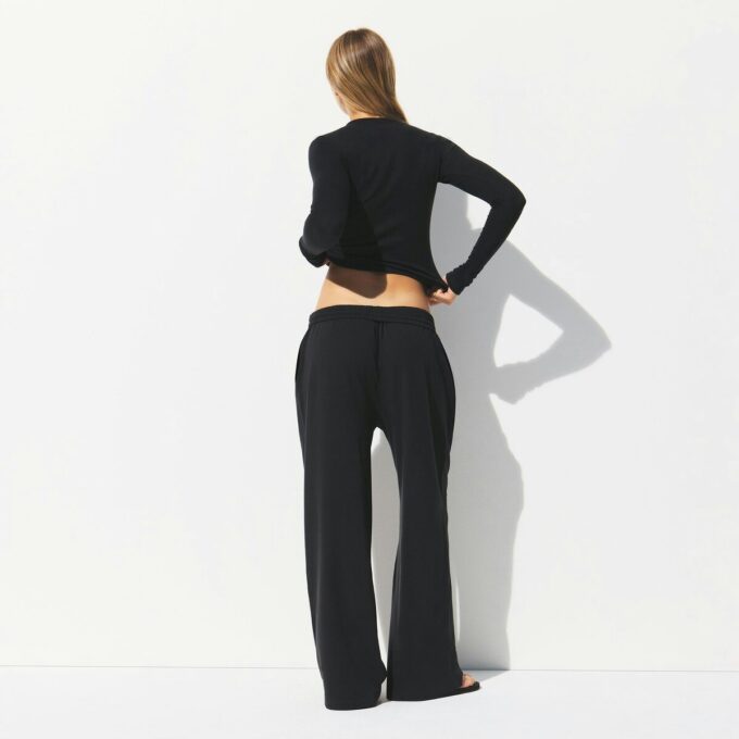 Hose aus Baumwolljersey mit weitem Bein Hose aus Baumwolljersey mit weitem Bein