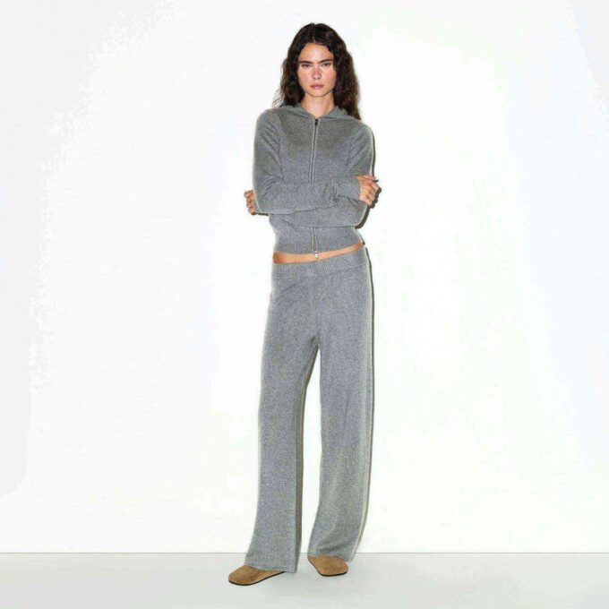 Kaschmirhose mit weitem Bein Kaschmirhose mit weitem Bein