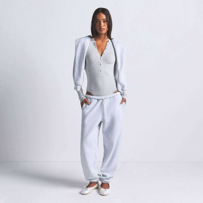 Klassischer Jogginganzug aus Baumwollfleece Klassischer Jogginganzug aus Baumwollfleece