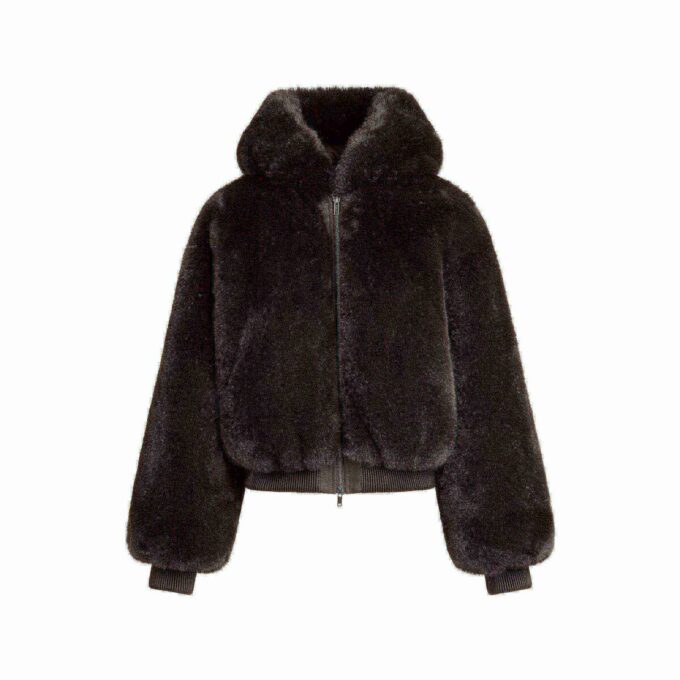 Kunstpelzjacke mit Reißverschluss Kunstpelzjacke mit Reißverschluss