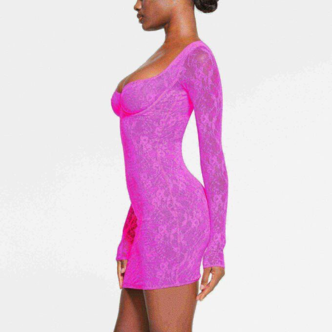 Langarmkleid mit Stretch-Spitzenfutter und Bügeln Langarmkleid mit Stretch-Spitzenfutter und Bügeln