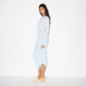 LANGES KLEID AUS FEDERLEICHTEM KASCHMIR