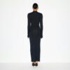 LANGES KLEID MIT ROLLKragen UND GLATTEM LAUFSCHNITT LANGES KLEID MIT ROLLKragen UND GLATTEM LAUFSCHNITT