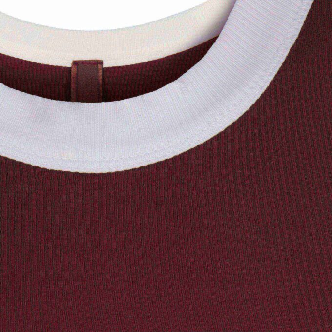Langes Kleid mit weichem Lounge-Stil, T-Shirt-Ausschnitt Langes Kleid mit weichem Lounge-Stil, T-Shirt-Ausschnitt