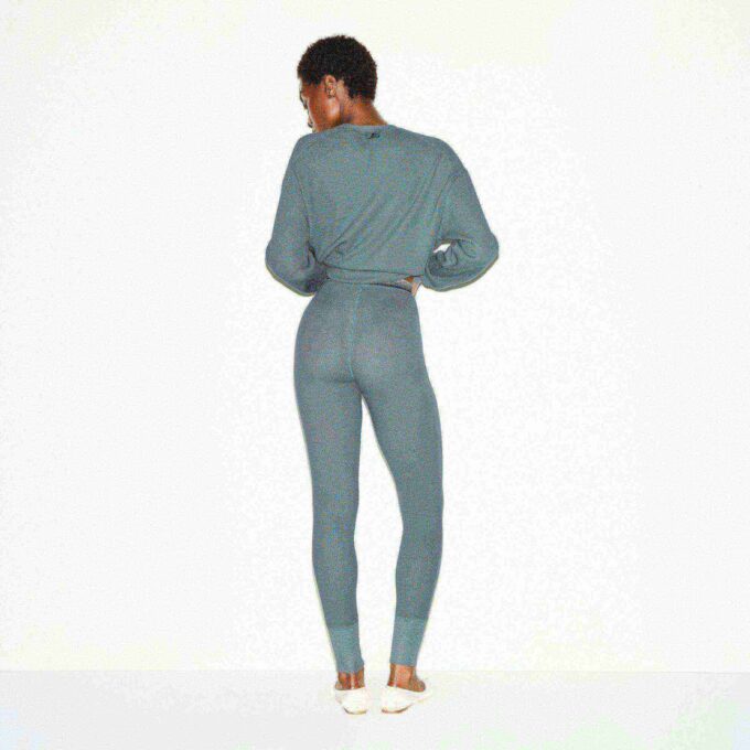 Leggings mit schwerem Waffelknöpfen vorne Leggings mit schwerem Waffelknöpfen vorne