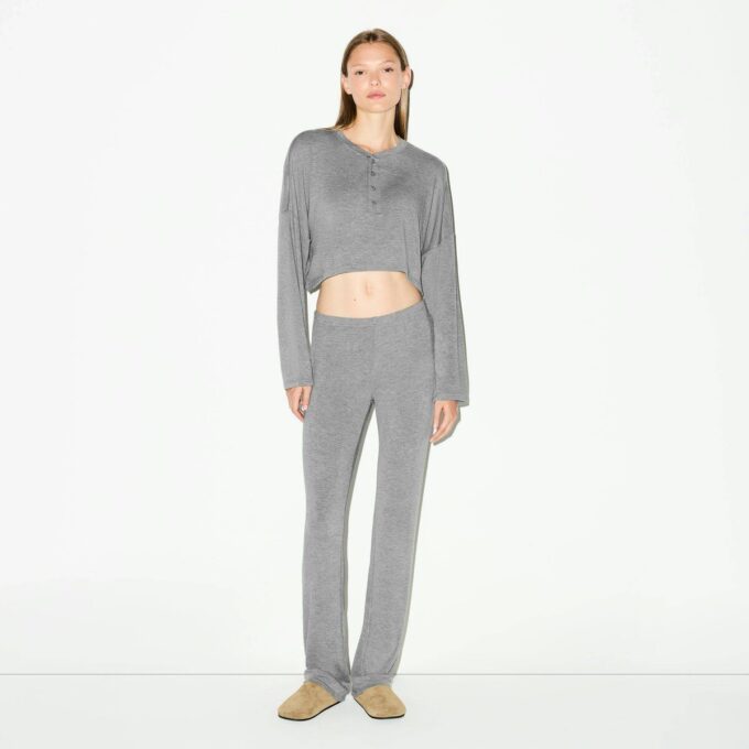 LEICHTES MODAL-CROPPED HENLEY