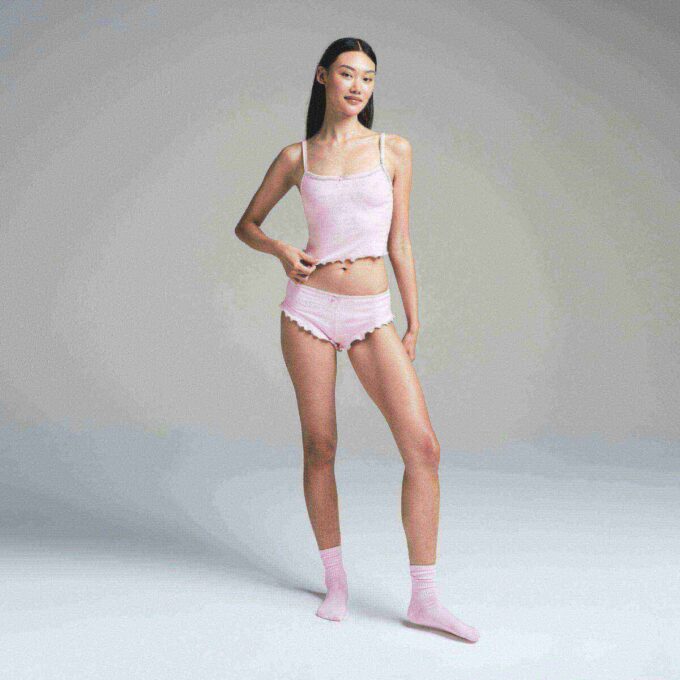 LOGO POINTELLE CROPPED CAMI SET LOGO POINTELLE CROPPED CAMI SET