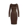 MIDI-KLEID MIT GLATTEN LAGE UND eckigem Ausschnitt MIDI-KLEID MIT GLATTEN LAGE UND eckigem Ausschnitt