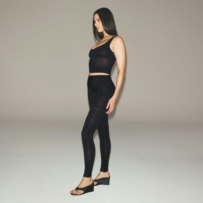 MILCHHAFT DURCHSCHEINENDES TANKTOP MILCHHAFT DURCHSCHEINENDES TANKTOP