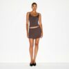 MINI-SKORT MIT GLATTEN LÄNGEN