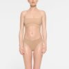NACKTES BANDEAU