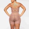 Nahtlose, figurbetonte Shorts bis zur Mitte des Oberschenkels Nahtlose, figurbetonte Shorts bis zur Mitte des Oberschenkels