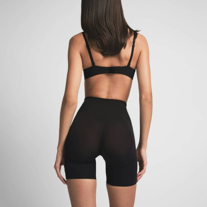 Nahtlose, formgebende Po-Lifting-Shorts Nahtlose, formgebende Po-Lifting-Shorts