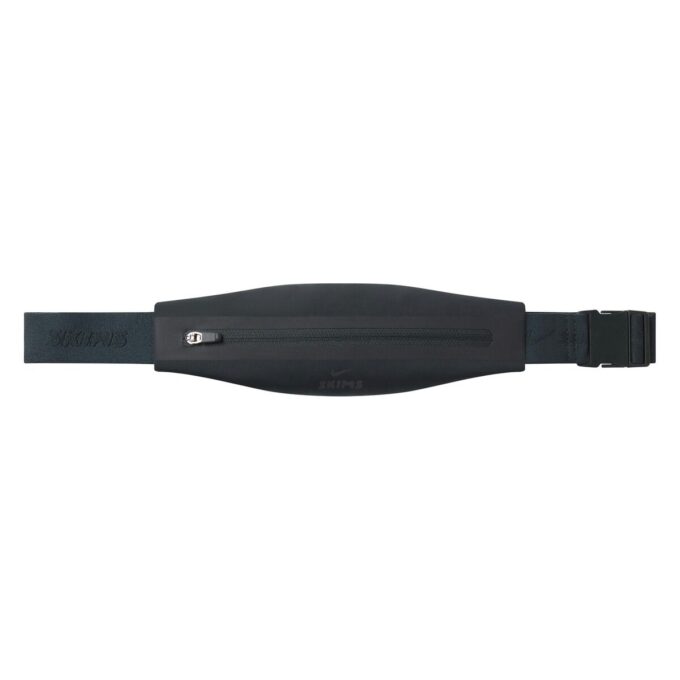 NikeSKIMS ACCESSORIES SLIM HÜFTPACKUNG