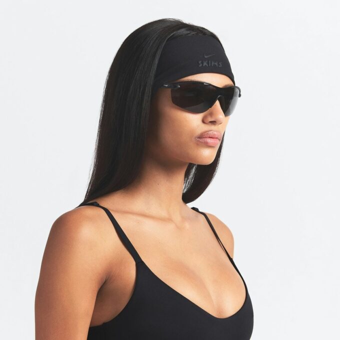 NikeSKIMS ACCESSORY STIRNBAND