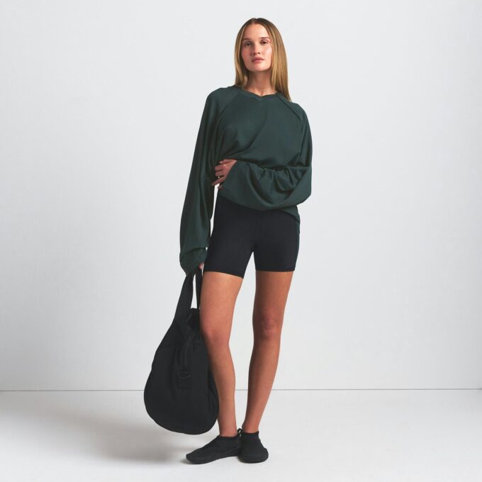 NikeSKIMS AIRY V-NECK OVERSIZED LANGARM-TOP
