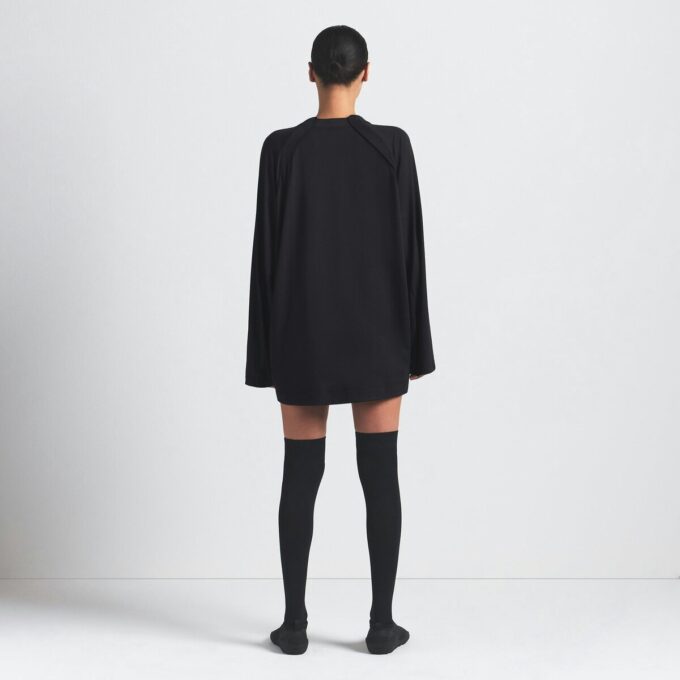 NikeSKIMS AIRY V-NECK OVERSIZED LANGARM-TOP