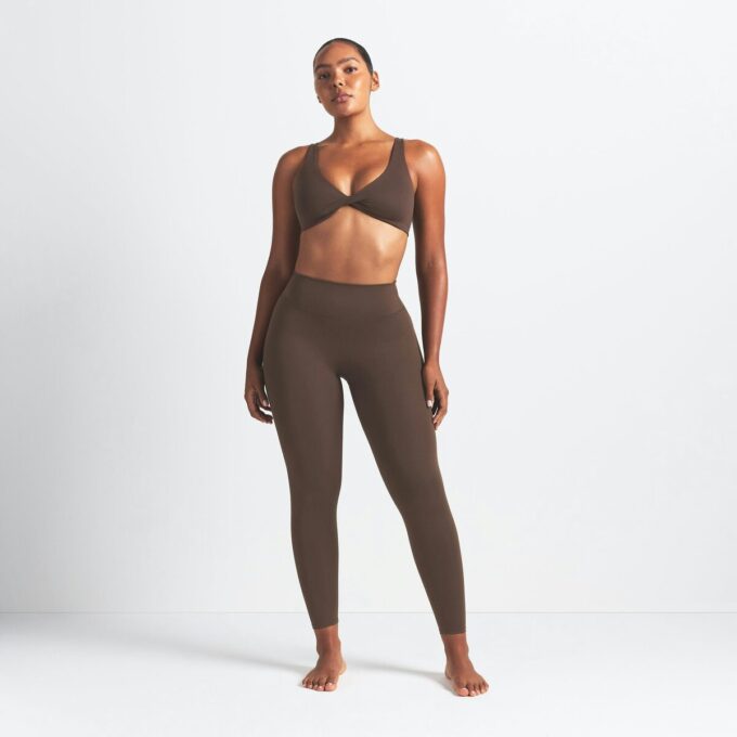 NikeSKIMS MATTE 26″ LEGGING NikeSKIMS MATTE 26″ LEGGING
