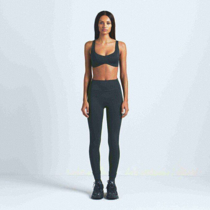 NikeSKIMS MATTE 26″ LEGGING NikeSKIMS MATTE 26″ LEGGING