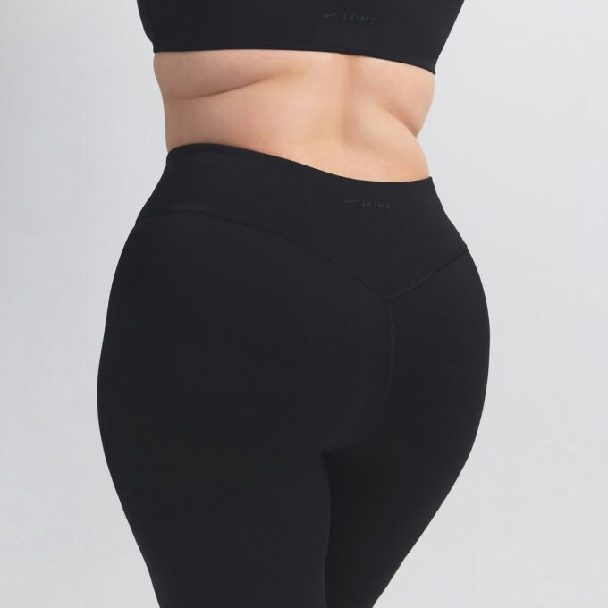 NikeSKIMS MATTE 26″ LEGGING NikeSKIMS MATTE 26″ LEGGING