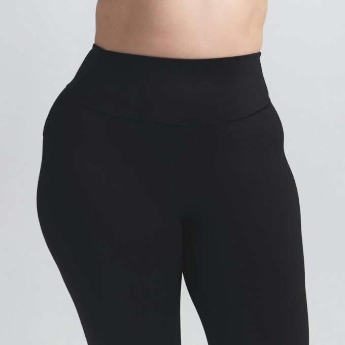 NikeSKIMS MATTE 26″ LEGGING NikeSKIMS MATTE 26″ LEGGING