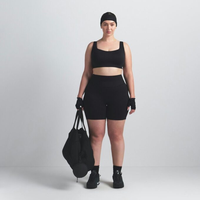 NikeSKIMS MATTE CUOP NECK BH