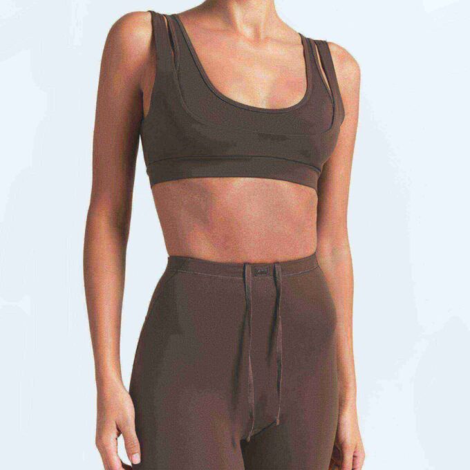 NikeSKIMS MATTE DOPPELTRÄGER-SCHNITTEN-BH