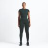 NikeSKIMS MATTE GEFÜTTERTES BABY-TEE