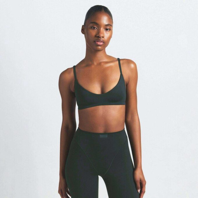 NikeSKIMS MATTE MICRO SCOOP BH