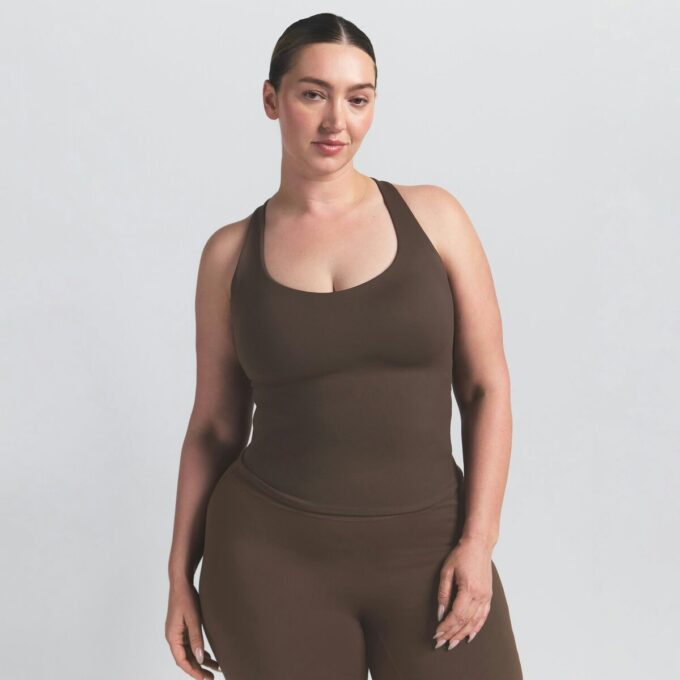 NikeSKIMS MATTE RACERBACK TANK NikeSKIMS MATTE RACERBACK TANK