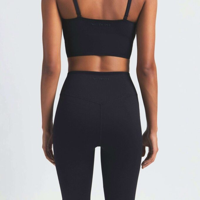 NikeSKIMS MATTE SLIM FLARE LEGGING