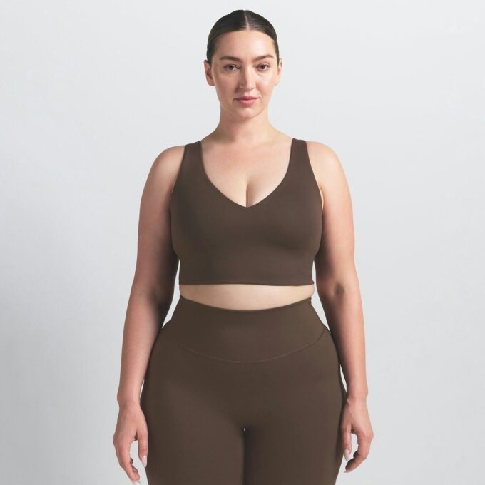 NikeSKIMS MATTES V-NECK-BH-TOP