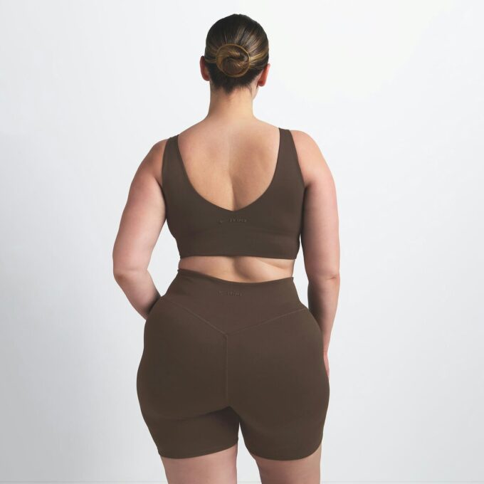 NikeSKIMS MATTES V-NECK-BH-TOP