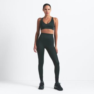 NikeSKIMS SHINE V-Ausschnitt-BH