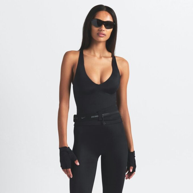 NikeSKIMS SHINE V-Ausschnitt Tanktop