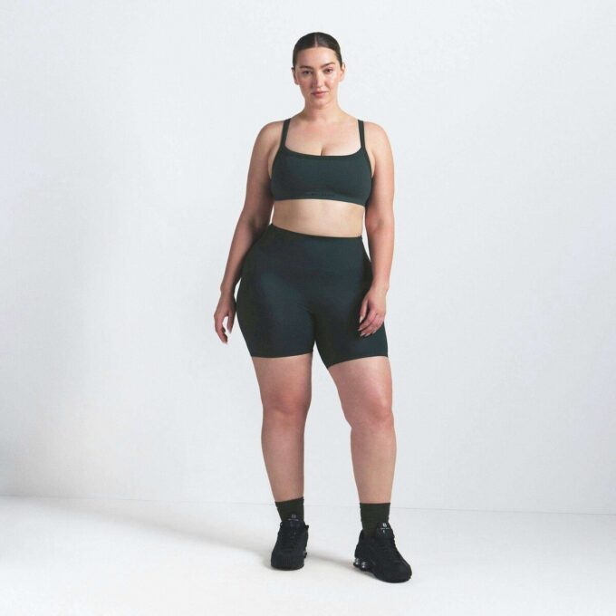 NikeSKIMS VINTAGE NAHTLOSER CAMI-BH