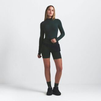 NikeSKIMS VINTAGE NAHTLOSES MOCK NECK CROP TOP