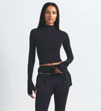 NikeSKIMS VINTAGE NAHTLOSES MOCK NECK CROP TOP