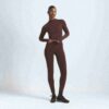 NikeSKIMS VINTAGE NAHTLOSES MOCK NECK CROP TOP NikeSKIMS VINTAGE NAHTLOSES MOCK NECK CROP TOP