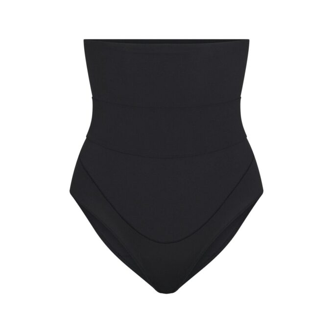 PASST JEDER, UMSTANDS-HOSE MIT HOCHGESCHNITTENEM BUND PASST JEDER, UMSTANDS-HOSE MIT HOCHGESCHNITTENEM BUND