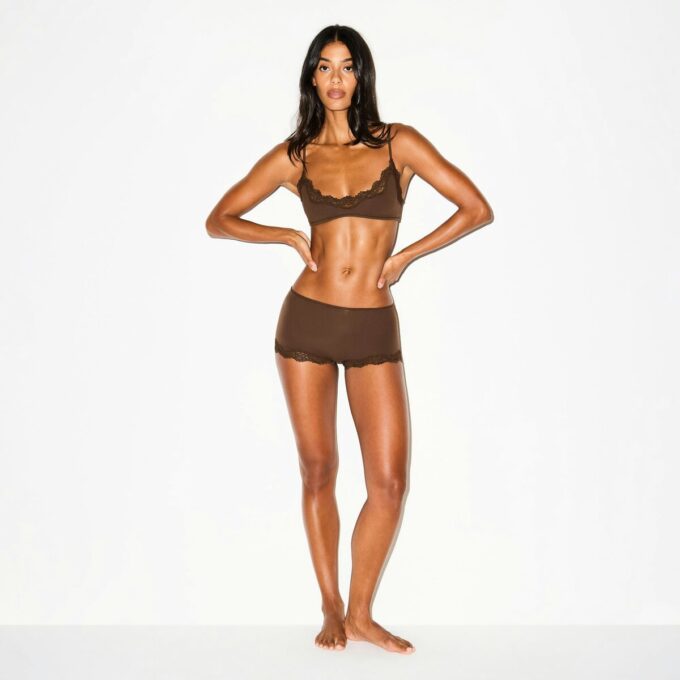 PASST JEMANDEM – SPITZEN-BOY-SHORT PASST JEMANDEM – SPITZEN-BOY-SHORT