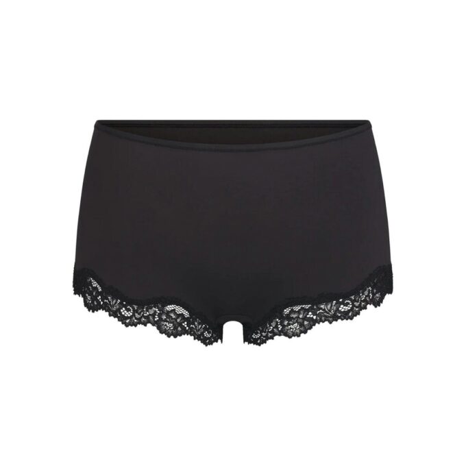 PASST JEMANDEM – SPITZEN-BOY-SHORT PASST JEMANDEM – SPITZEN-BOY-SHORT