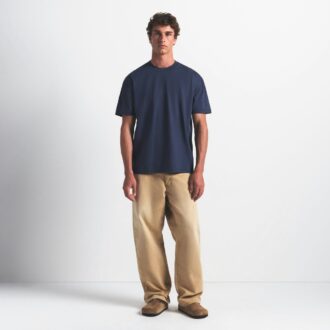 SCHWERES BAUMWOLL-HERREN-T-SHIRT MIT RELAXED-SCHNITTEN