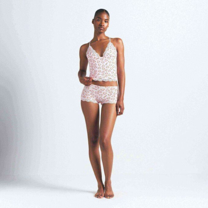 Set aus Spitzen-Dreieck-Top und Shorts – für jede Figur geeignet Set aus Spitzen-Dreieck-Top und Shorts – für jede Figur geeignet